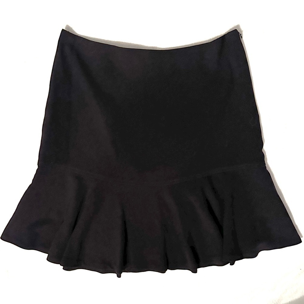Club Monaco Fit Flare Mini Skirt 2 Black Ruffle Hem Side Zipper Fun Flirty Party